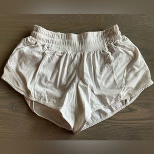 White Hotty Hot 2.5 inch Lululemon Short